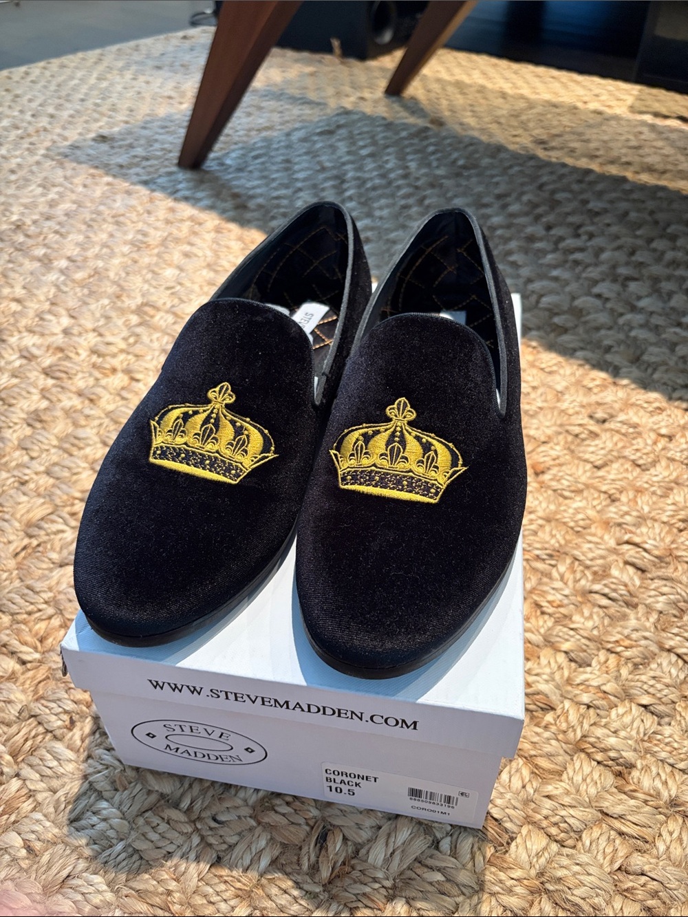 Steve Madden Coronet Black Velvet Crown Smoking Loafers